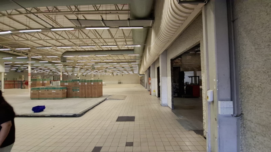 To Let commercial Property for Rent in Brackenfell Central Western Cape